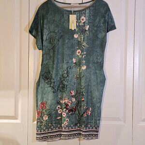 UVN Women's Dress Size XL Green Floral Tie Front/Back Beach Vacation Garden NWT